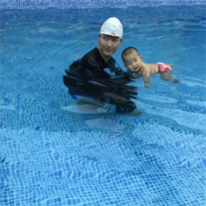 宝宝游泳品质
