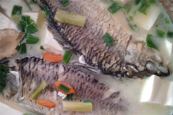 羊肉鯽魚湯風味