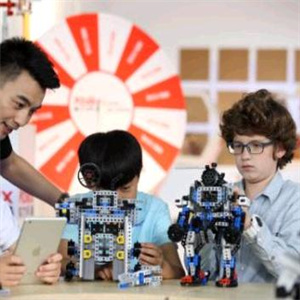 儿童教育机器人加盟口碑