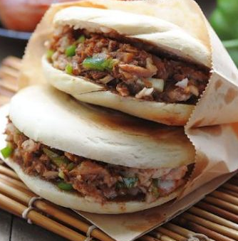  Steamed bun with meat