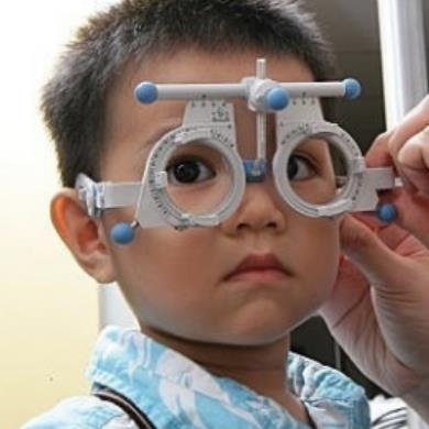 儿童视力矫正