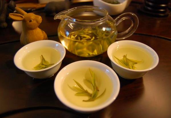 白居易茗茶