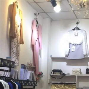  Reputation of Xiaoben Clothing Store