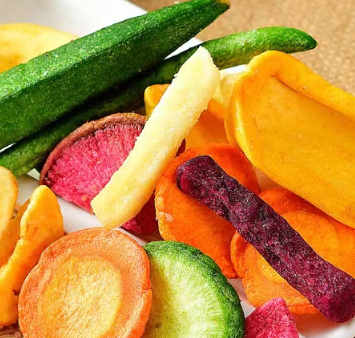  Crispy and fresh fruits and vegetables