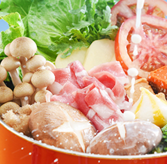  Hot pot with fresh side dishes