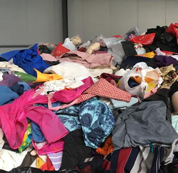  Low requirements for recycling second-hand clothes