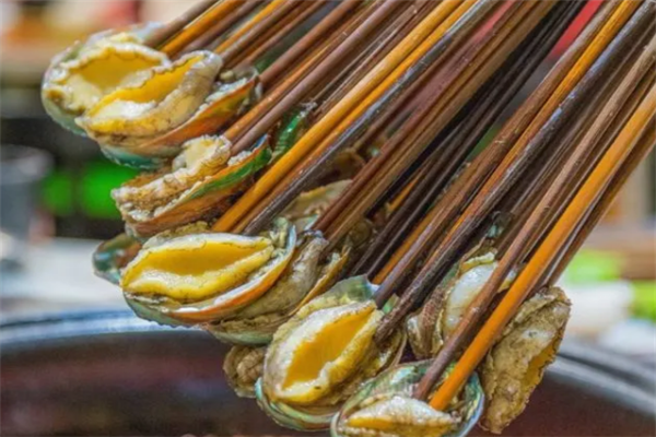 海鲜串串火锅美味