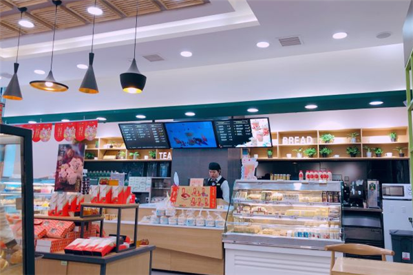 便利店招商认真