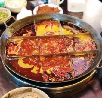 麻辣火鍋店好吃