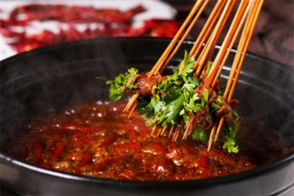 鹵蛙串串美味
