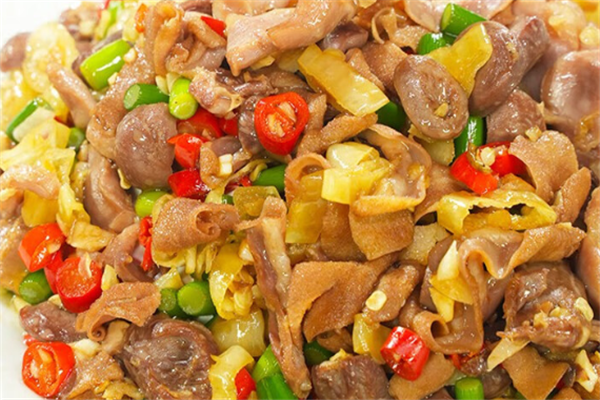 酸蘿卜雞雜美味