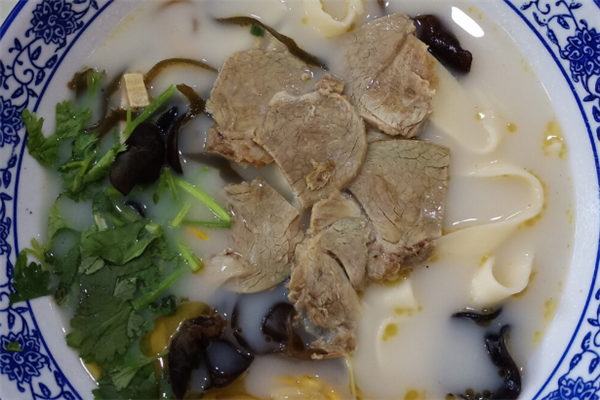 羊汤烩面营养
