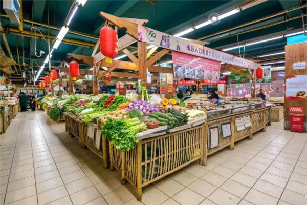 蔬果市场认真