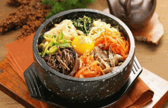 滿水調(diào)石鍋拌飯加盟