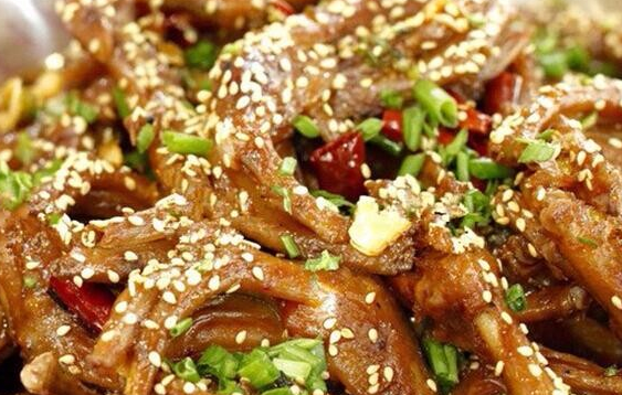 渣大俠獨(dú)門爪爪小吃
