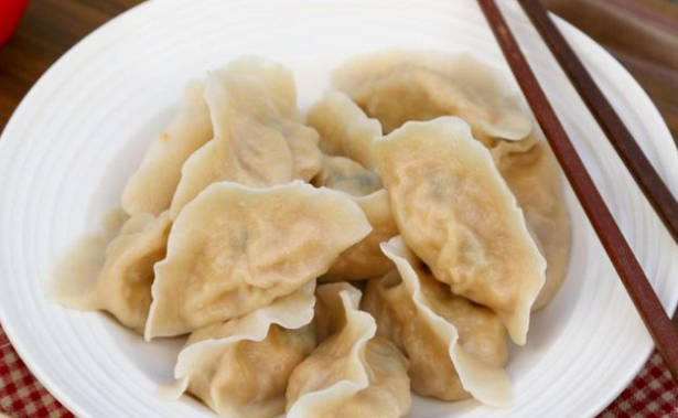 熊大爺現(xiàn)包餃子加盟