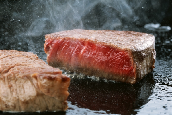 煎肉美味