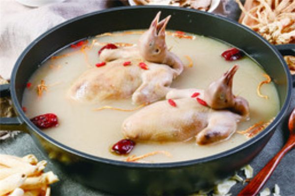 煲仔汤美味