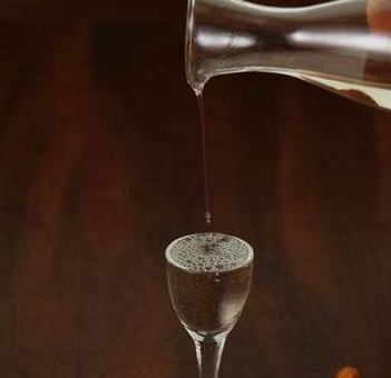 青稞酒業(yè)