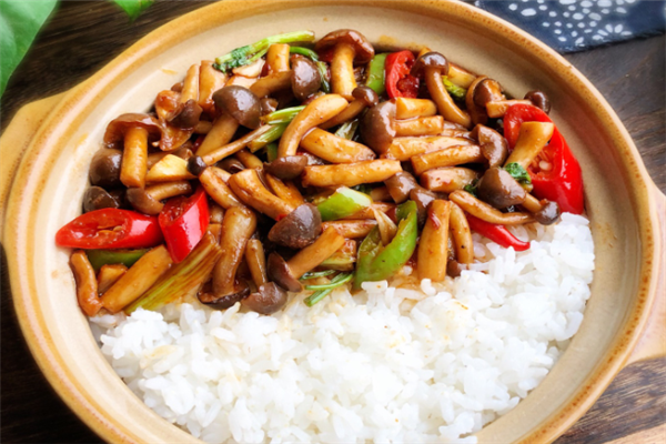 菌菇飯美味