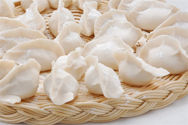 灌湯餃美味