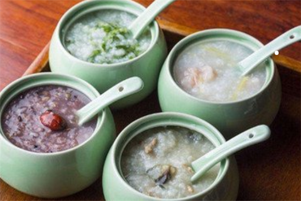 鴨仔粥美味