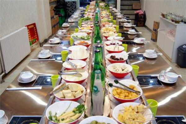 回轉(zhuǎn)串串美味