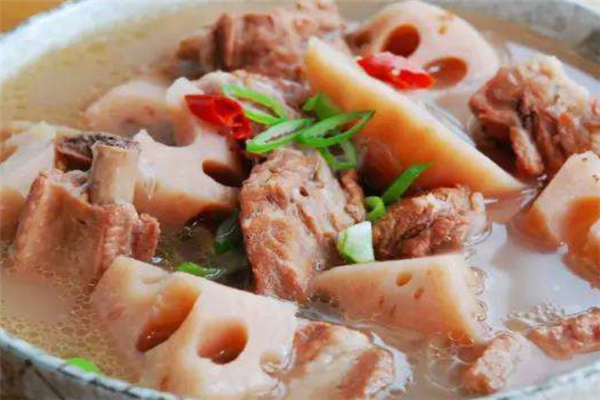 蓮藕湯美味