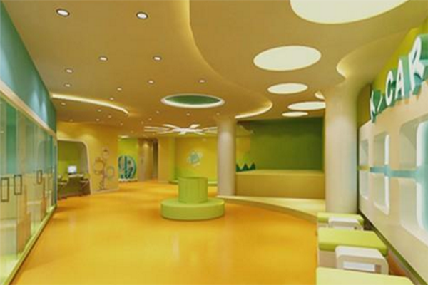 兒童成長記錄館認(rèn)真