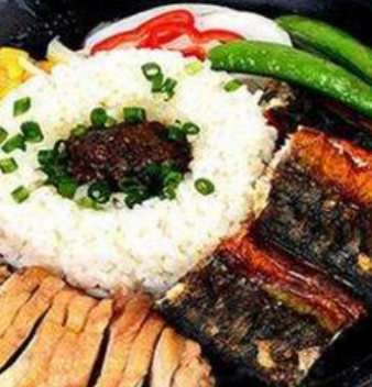 鐵板澆汁飯