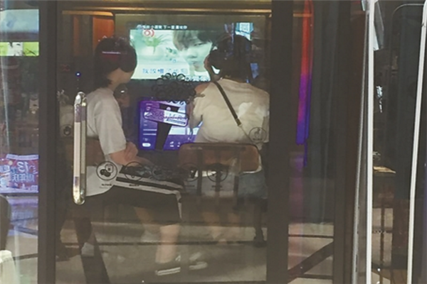 自助K吧认真