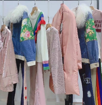 快時(shí)尚品牌服務(wù)好