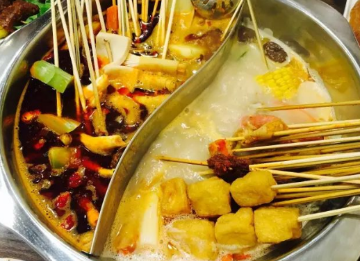 屋头串串香加盟
