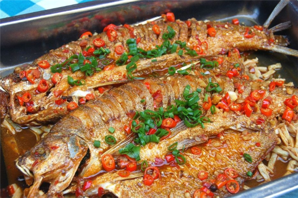 特色巫山烤魚美味