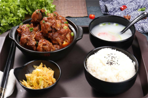 正宗排骨饭营养