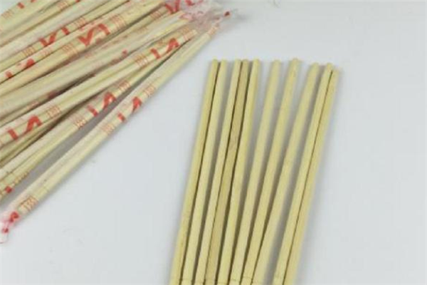 一次性筷子回收負(fù)責(zé)