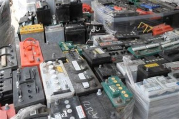 廢電瓶回收處理認(rèn)真