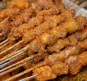 羊肉串夾燒餅好吃