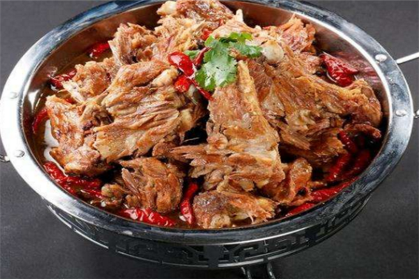 39元自助大骨頭火鍋美味