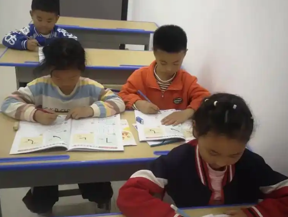 鋒格練字加盟