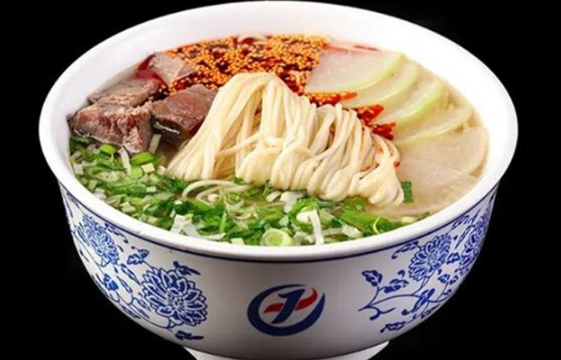 蘭牛王牛肉面加盟