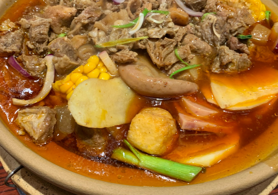 沙膽彪炭爐牛雜煲