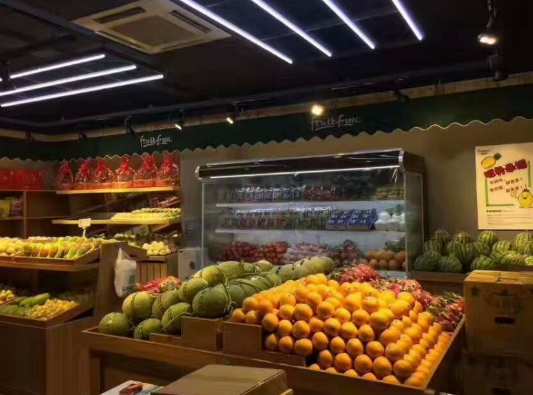 果缤纷水果零食连锁超市