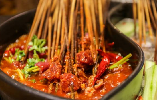 巷门里牛肉串串火锅加盟