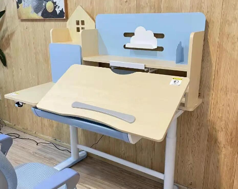 樂歌智能學習桌加盟