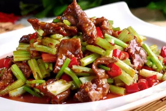 阿三哥小炒黄牛肉加盟