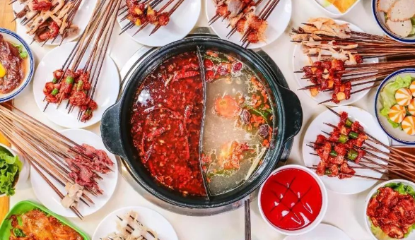 華陽串根香火鍋串串加盟