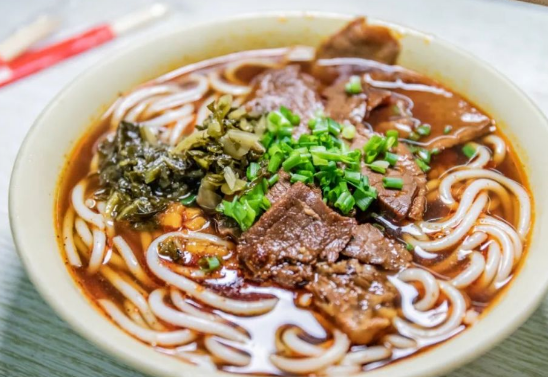 虞员外生烫牛肉米线加盟