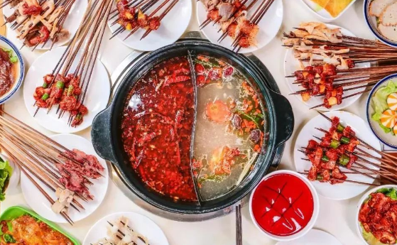 華陽串根香火鍋串串加盟