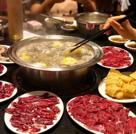 傳悅時空汕頭牛肉火鍋